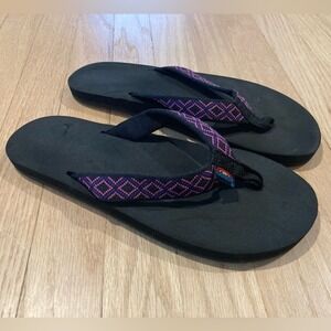 Y2K Rainbow Women's Flip Flops w/Black and Pink Braided Straps